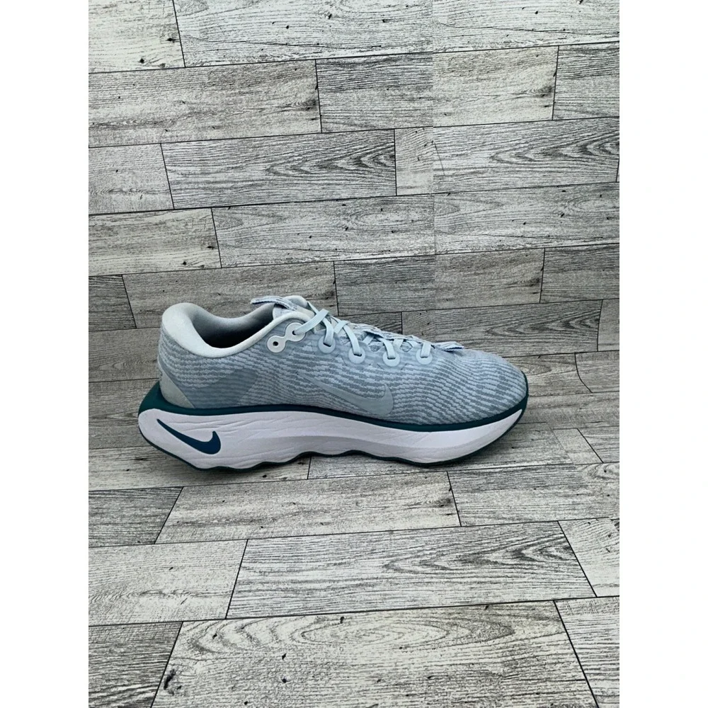 Nike Motiva Walking Shoes Women 12 Sky Blue Teal Rocker Sole Sneakers DV1238-400